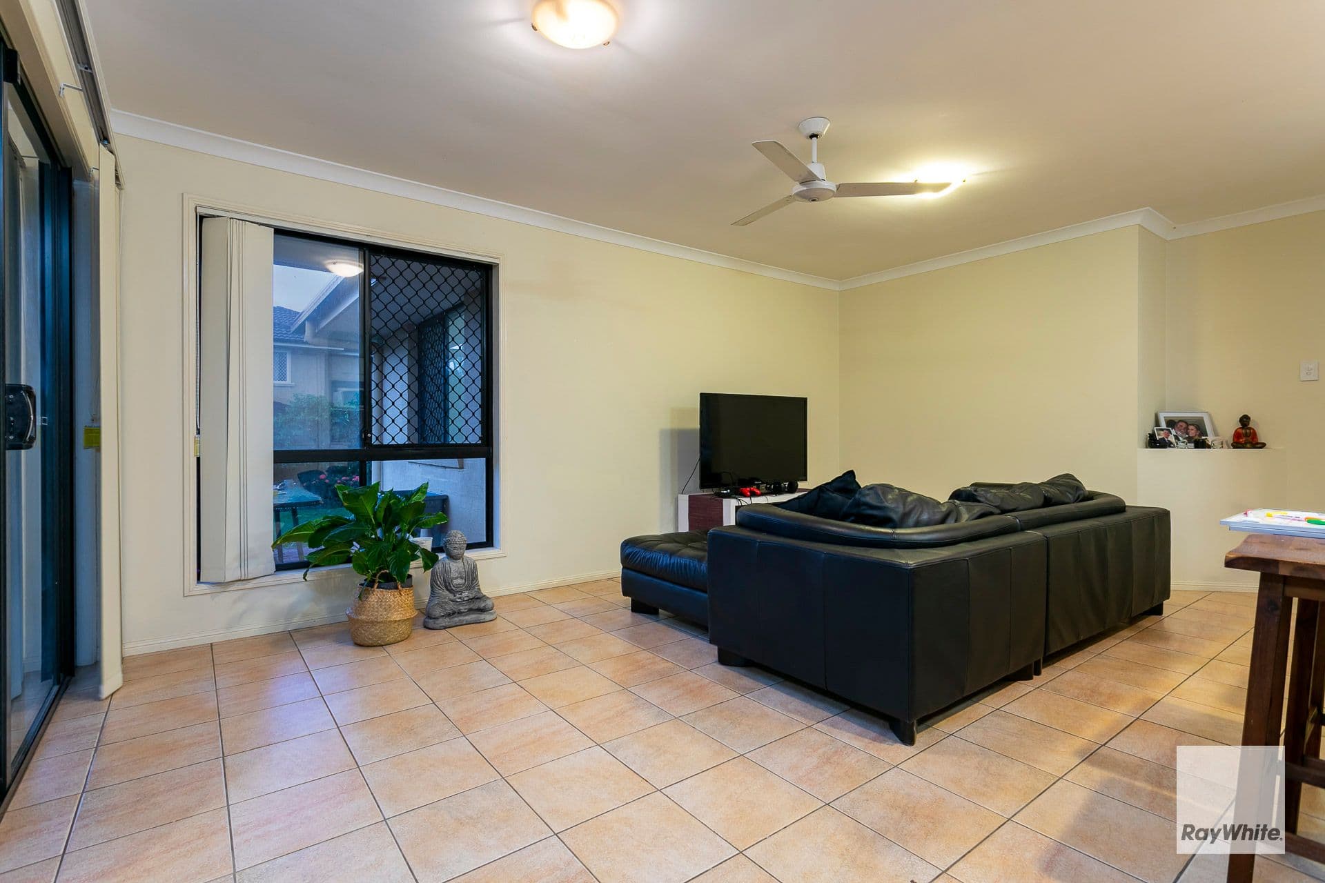 4 Gladebourne Crescent, Victoria Point QLD 4165, Victoria Point - Thumbnail 7