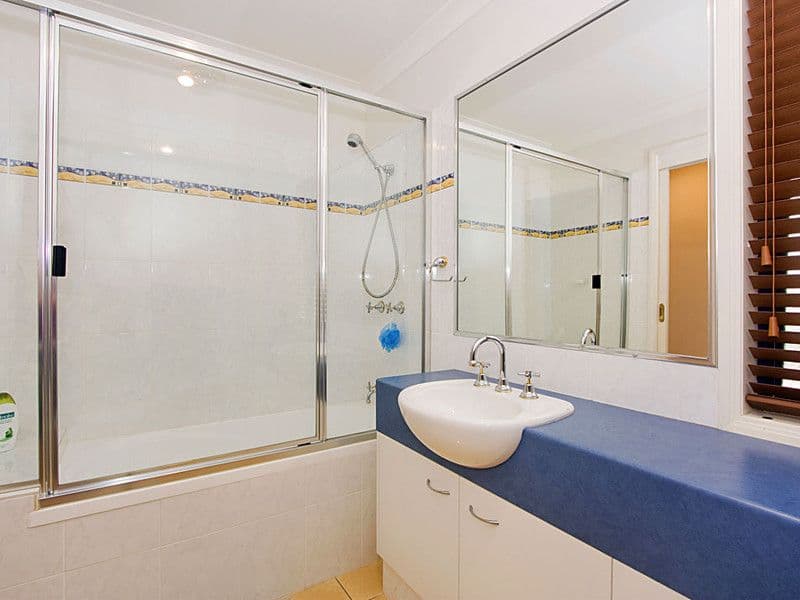 17 Tourangeau Crescent, VARSITY LAKES QLD 4227, Varsity Lakes - Thumbnail 6