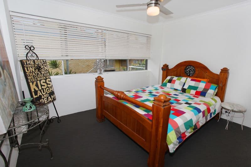 35 Burgess Street, KINGS BEACH QLD 4551, Kings Beach - Thumbnail 5