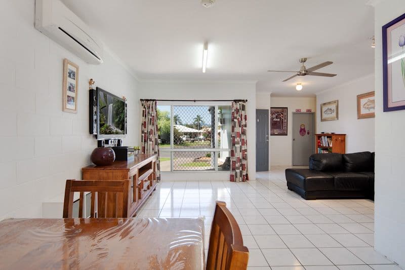 7 Batavia Court, BENTLEY PARK QLD 4869, Bentley Park - Thumbnail 6