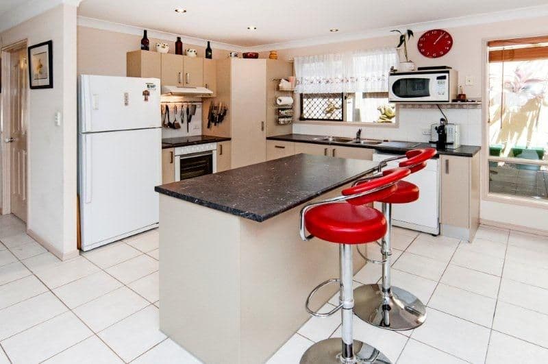 29 Lloyd Bird Crescent, SPRINGFIELD LAKES QLD 4300, Springfield Lakes - Thumbnail 2