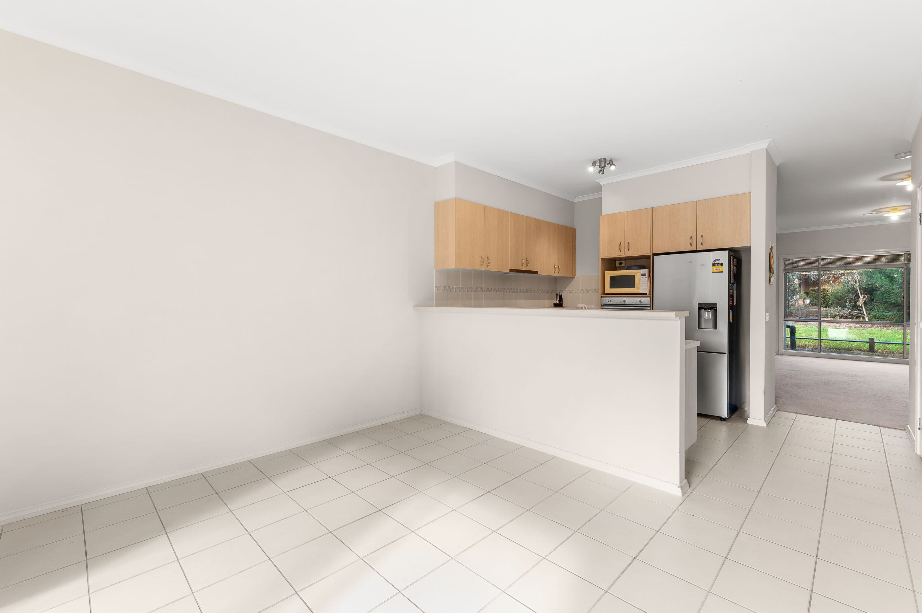11 Lancewood Walk, South Morang VIC 3752, South Morang - Thumbnail 4