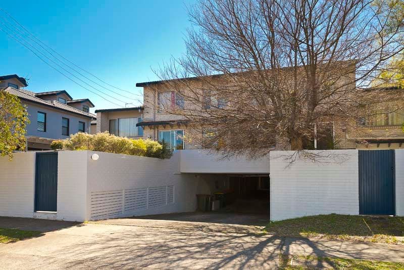 19 Clanwilliam Street, WILLOUGHBY NSW 2068, North Willoughby - Thumbnail 2