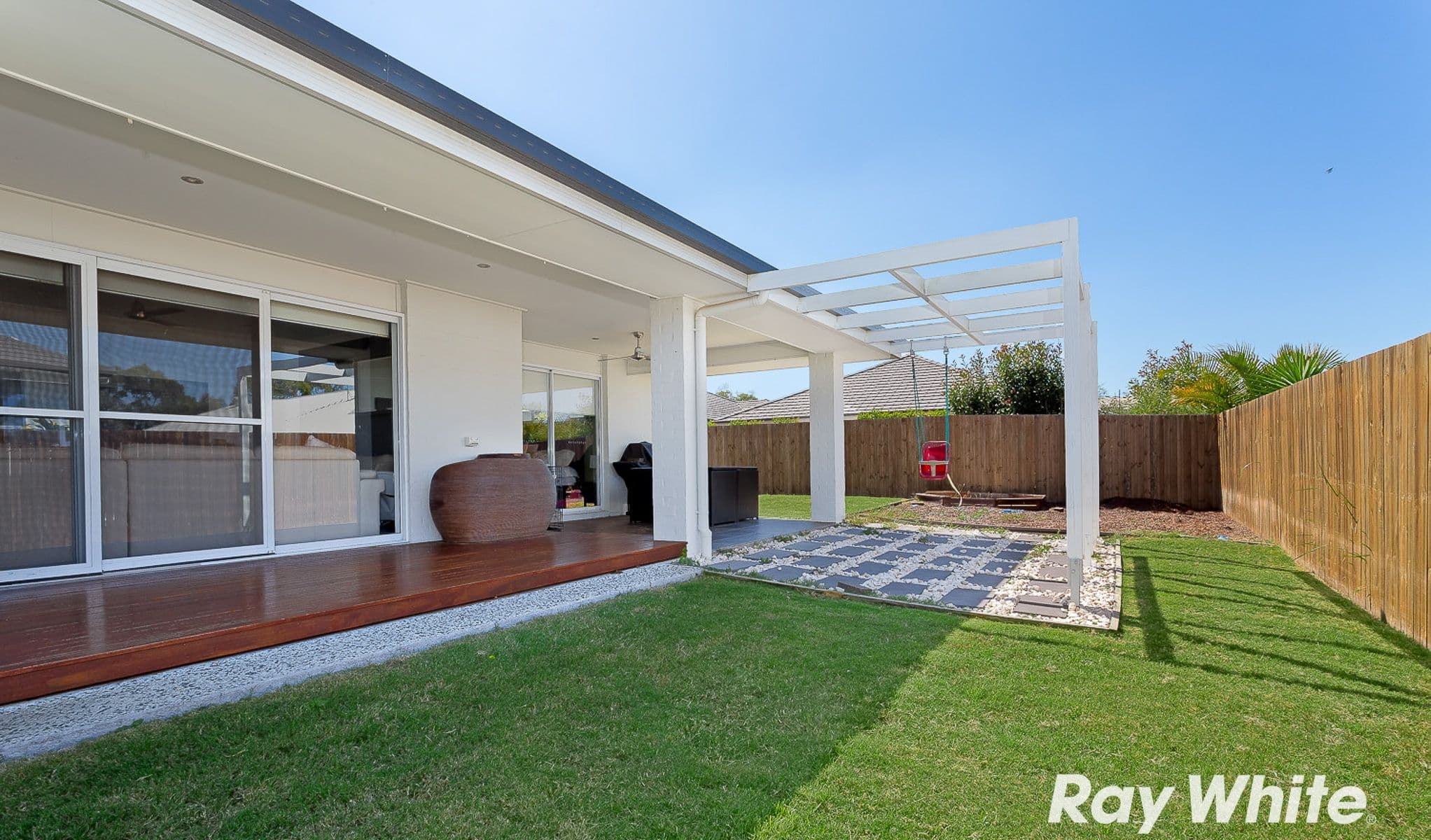 4 Troon Street, North Lakes QLD 4509, North Lakes - Thumbnail 2