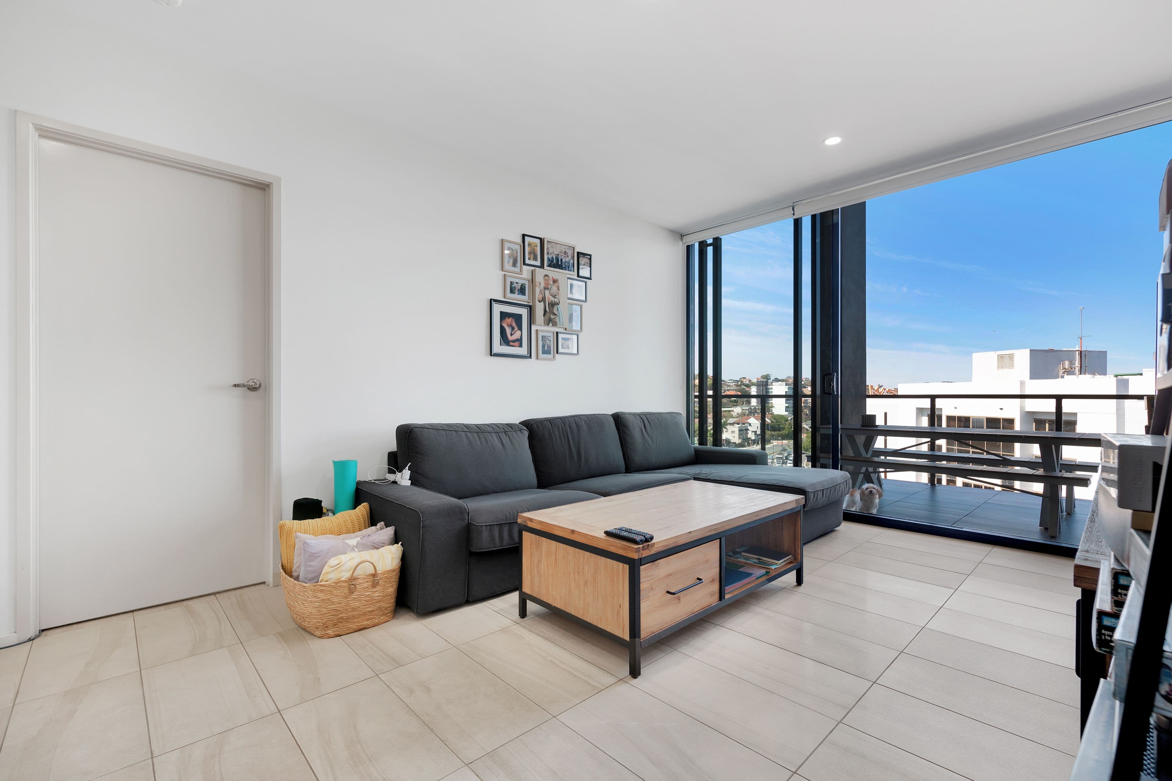 8 Hunt Street, Hamilton QLD 4007, Hamilton - Thumbnail 2
