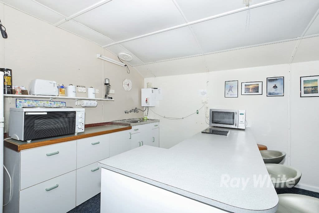 145 Coal Point Road, Coal Point - Thumbnail 6
