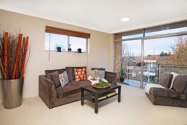 17 Grasmere Road, Cremorne NSW 2090, Cremorne - Image 1