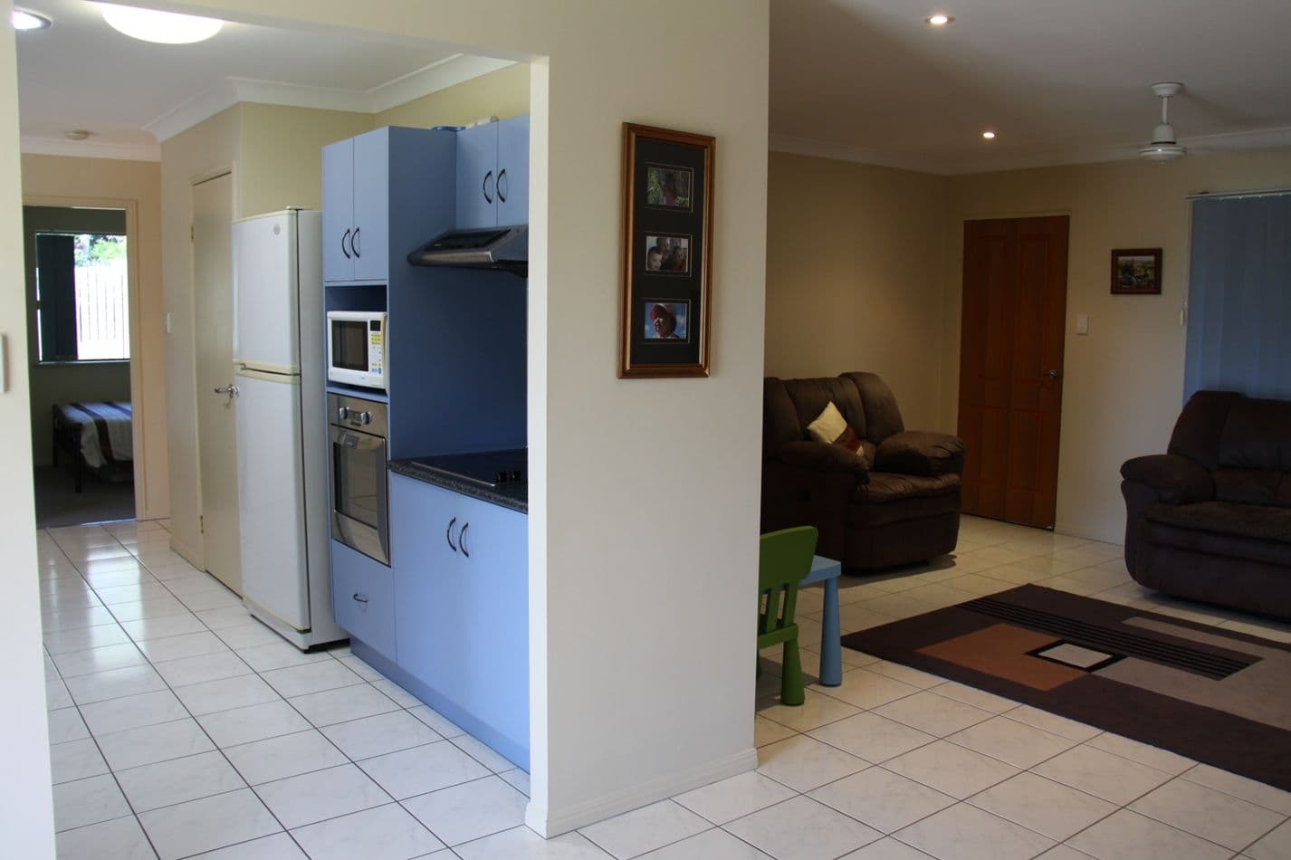 1 Alpine Avenue, BOYNE ISLAND QLD 4680, Boyne Island - Thumbnail 3