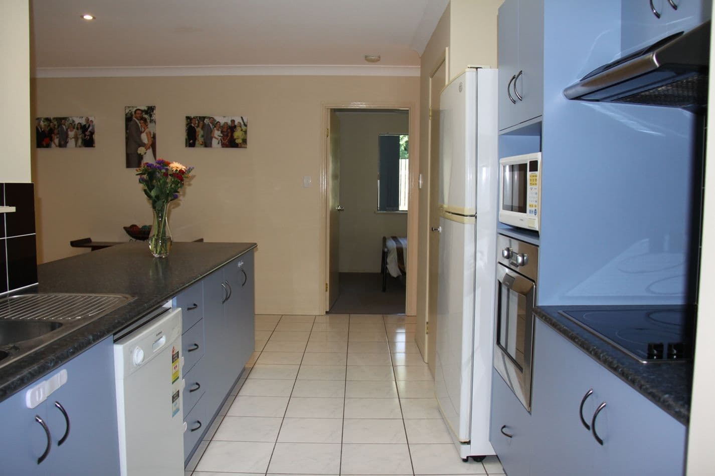 1 Alpine Avenue, BOYNE ISLAND QLD 4680, Boyne Island - Thumbnail 7