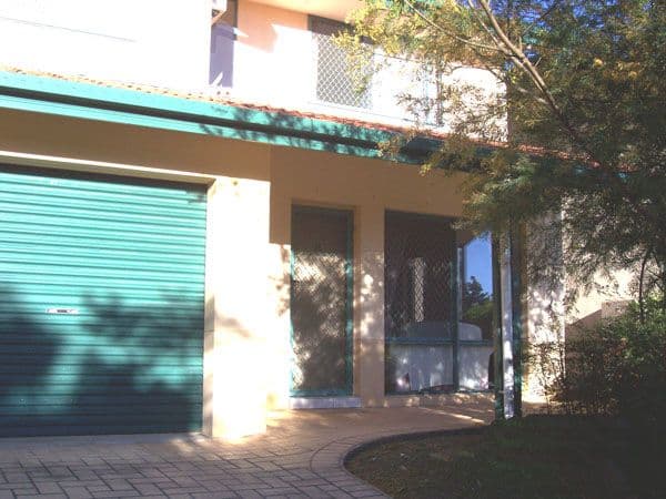 96 Marshall Road, HOLLAND PARK QLD 4121, Holland Park - Thumbnail 4