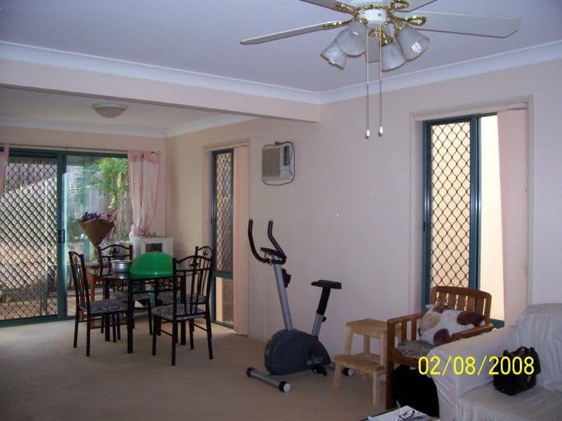 96 Marshall Road, HOLLAND PARK QLD 4121, Holland Park - Thumbnail 6