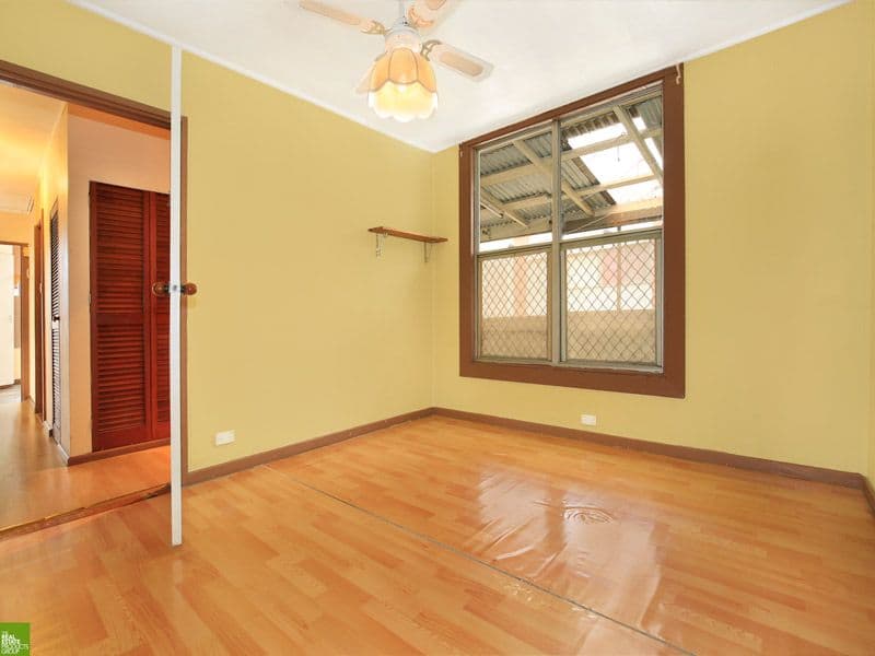 21 Thornbury Avenue, Unanderra - Thumbnail 4