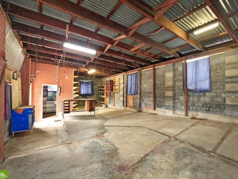 21 Thornbury Avenue, Unanderra - Thumbnail 5