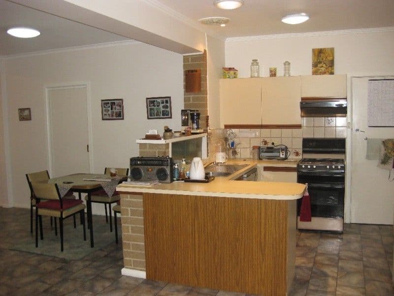 30 Stockdale Avenue, CLAYTON VIC 3168, Clayton - Thumbnail 2