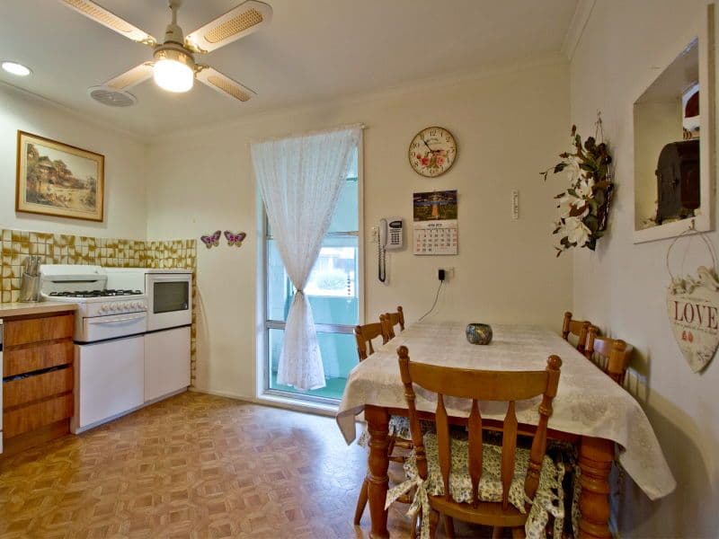 13 Mitre Crescent, FRANKSTON NORTH VIC 3200, Frankston North - Thumbnail 5