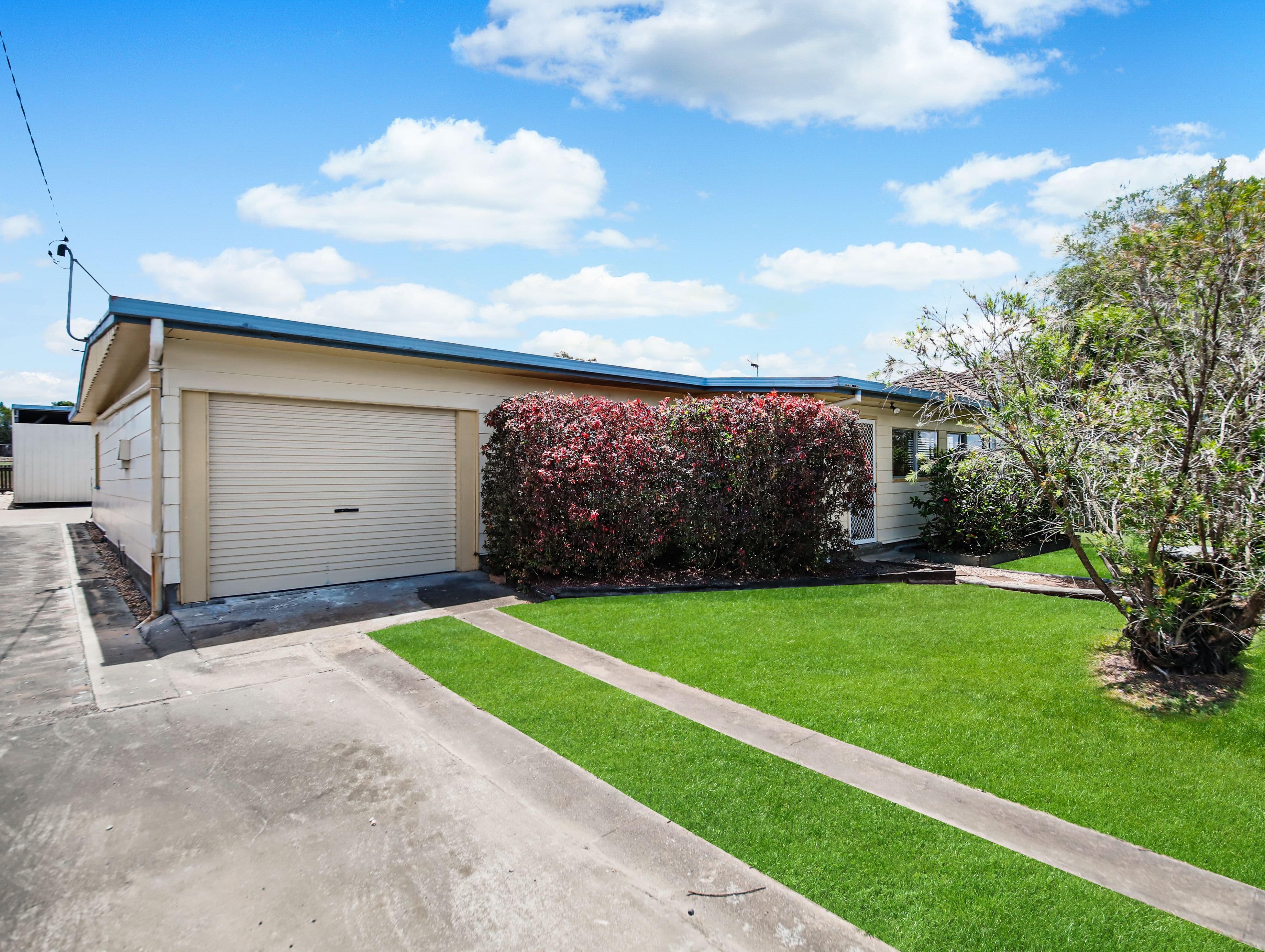 29 Carlisle Street, Maryborough QLD 4650, Maryborough - Thumbnail 2