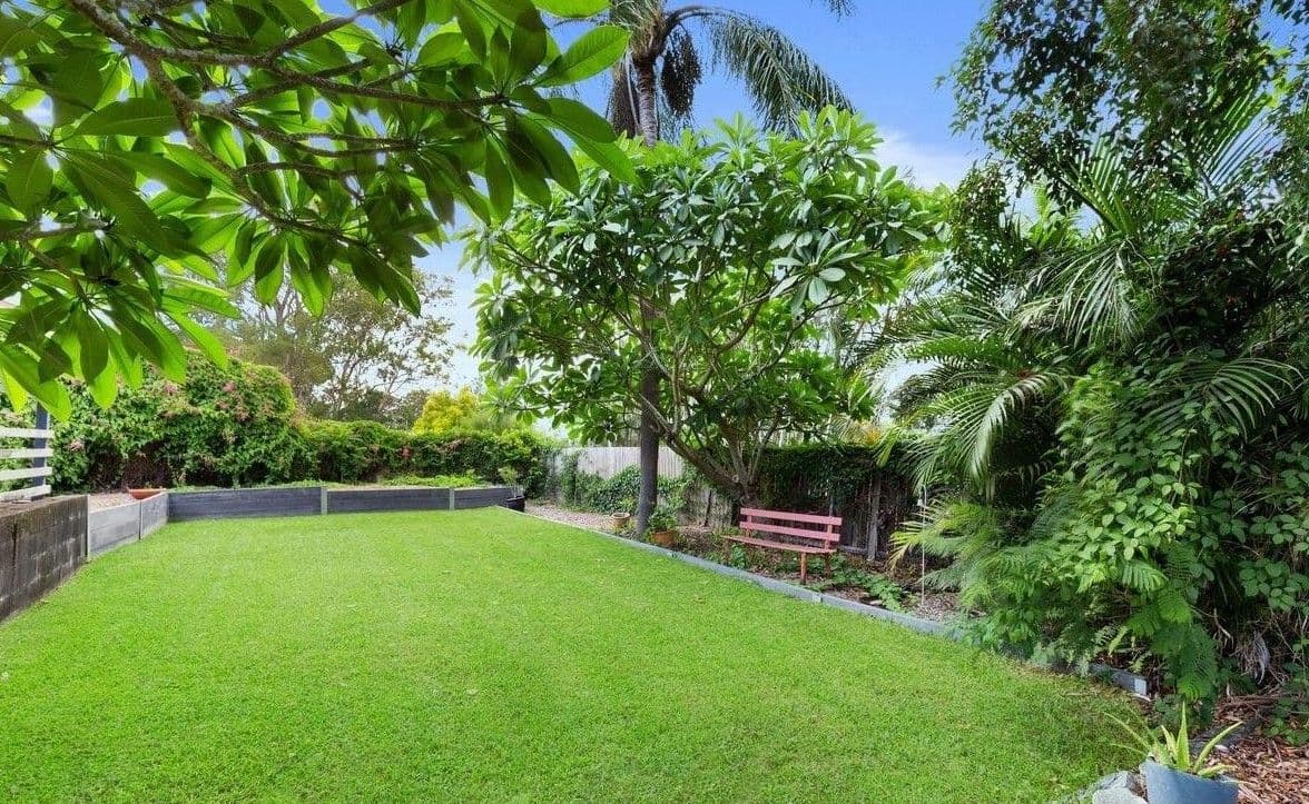 16 Bordeau Crescent, Petrie QLD 4502, Petrie - Thumbnail 2