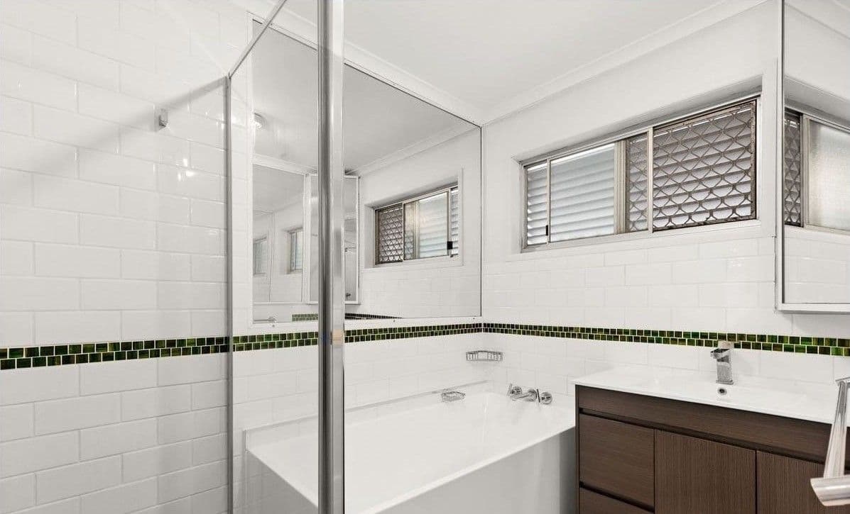 16 Bordeau Crescent, Petrie QLD 4502, Petrie - Thumbnail 7