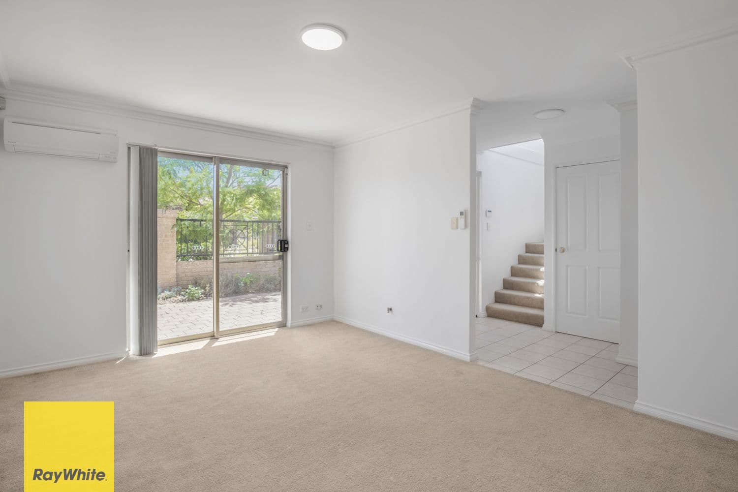 54 Moulden Avenue, Yokine WA 6060, Yokine - Thumbnail 3