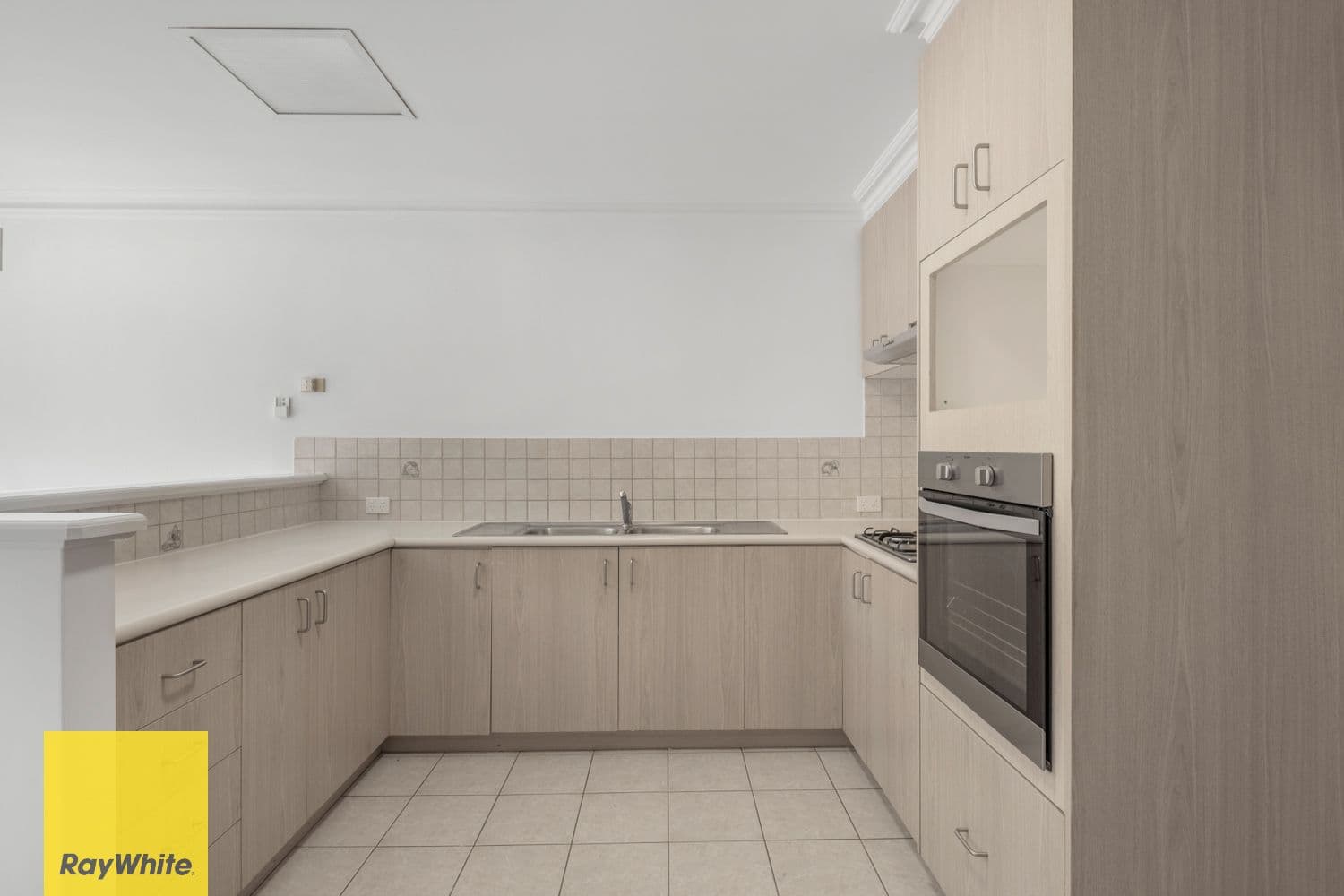 54 Moulden Avenue, Yokine WA 6060, Yokine - Thumbnail 7
