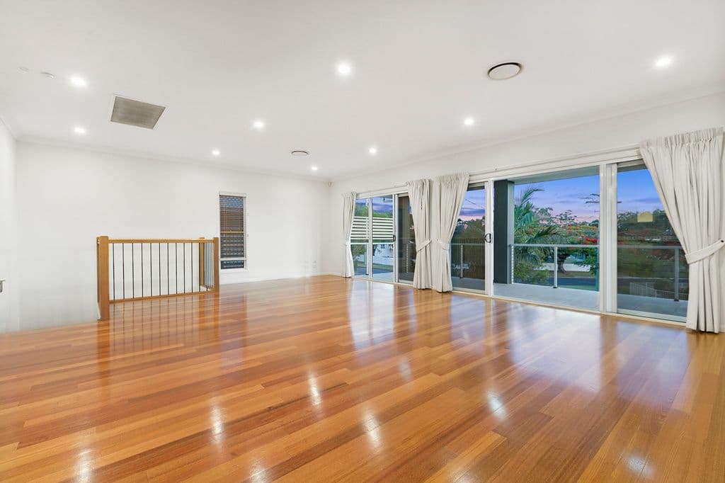 15 Roseberry Parade, Wynnum West QLD 4178, Wynnum West - Thumbnail 4