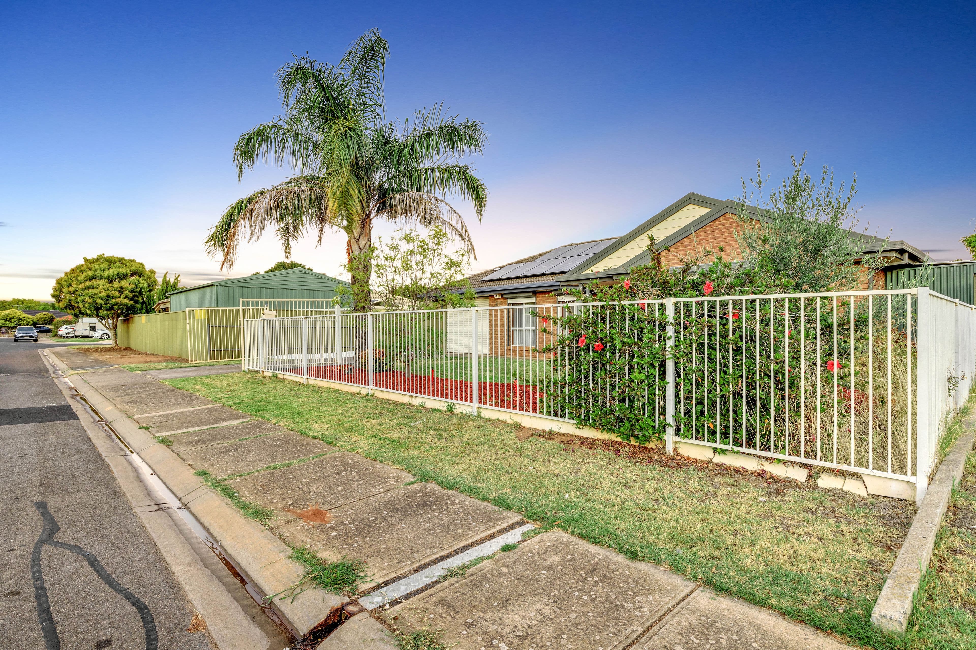 47 Greenfields Drive, Andrews Farm SA 5114, Andrews Farm - Thumbnail 2