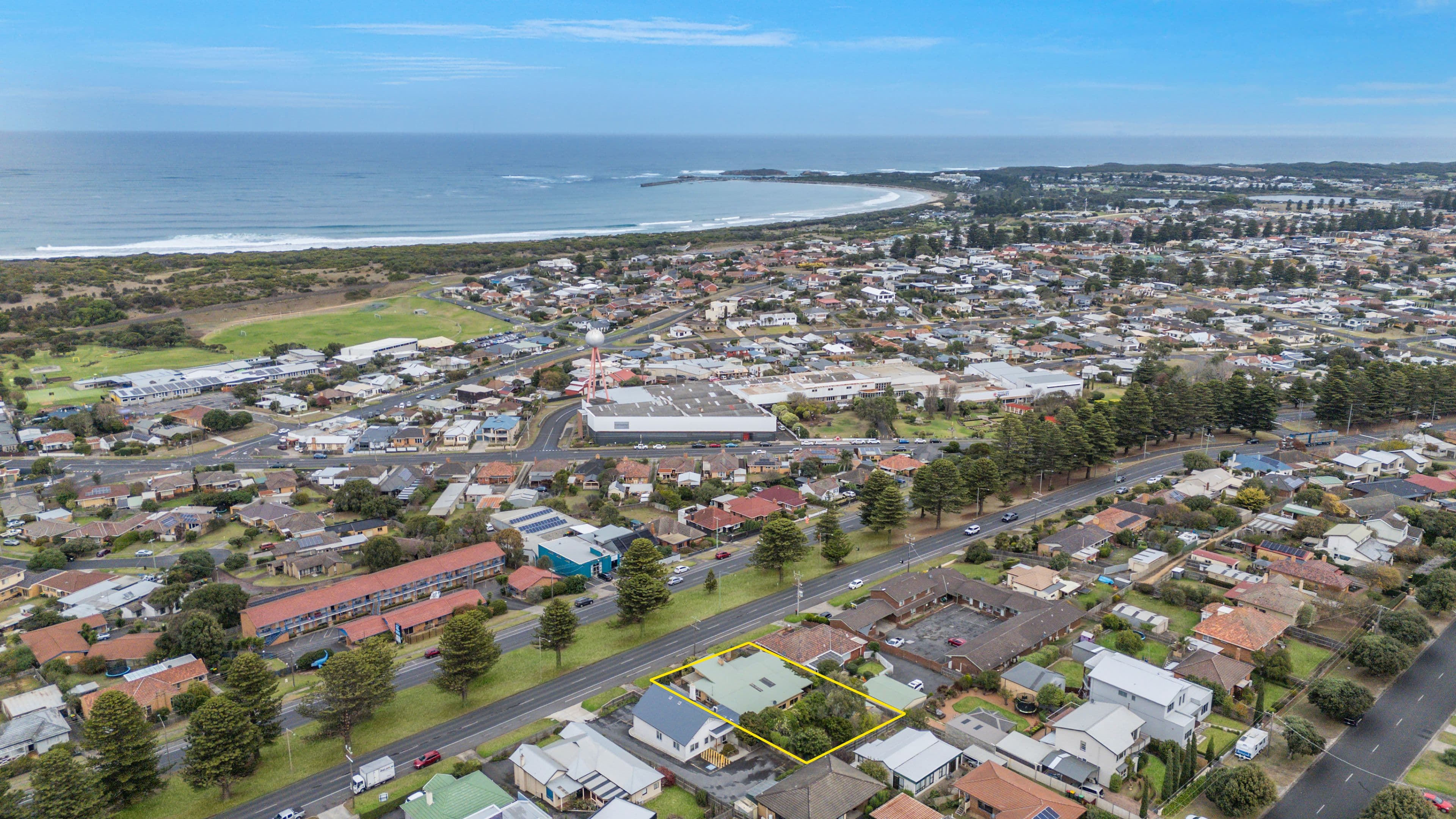 372 Raglan Parade, Warrnambool VIC 3280, Warrnambool - Image 1
