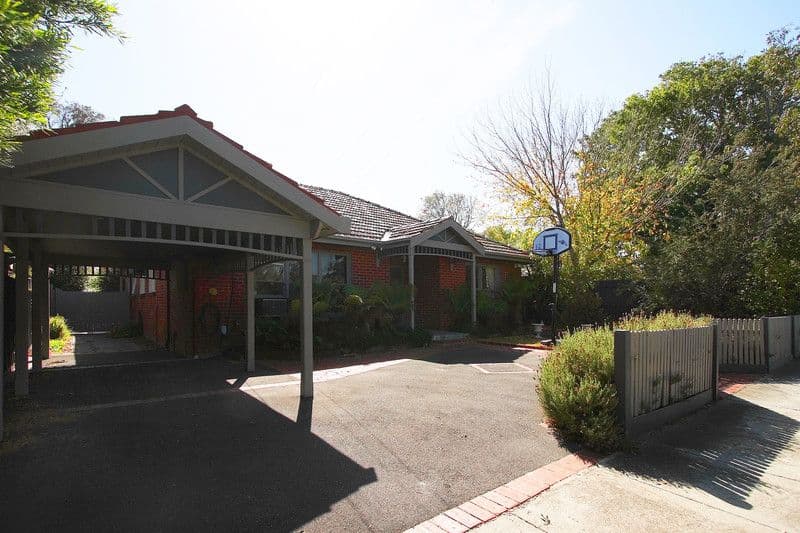 71  Evesham Road, CHELTENHAM VIC 3192, Cheltenham - Thumbnail 6
