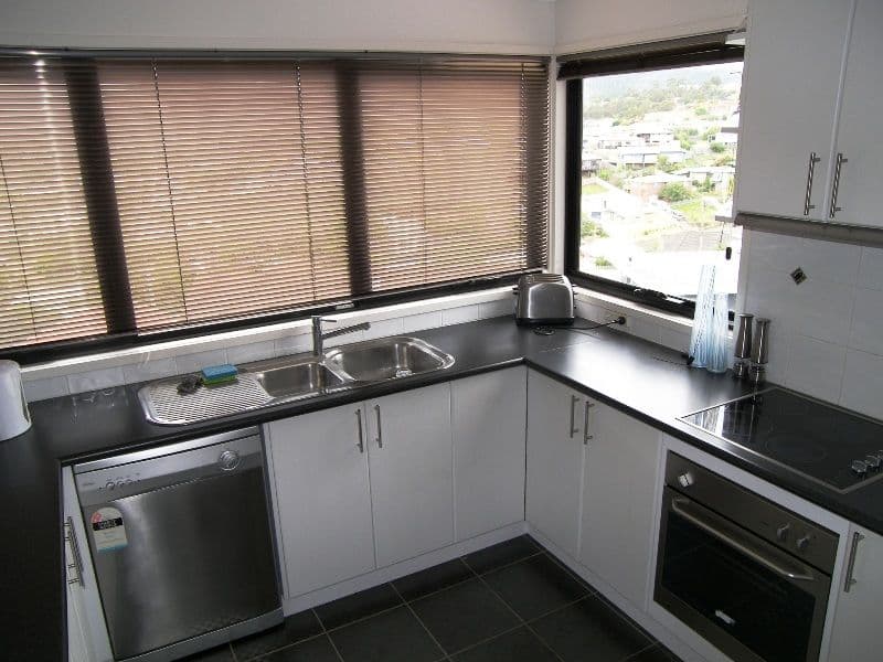35a Quarry Road, MORNINGTON TAS 7018, Mornington - Thumbnail 3