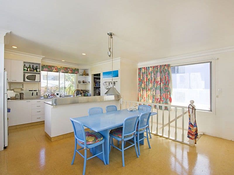 26 Seashell Avenue, MERMAID BEACH QLD 4218, Mermaid Beach - Thumbnail 3