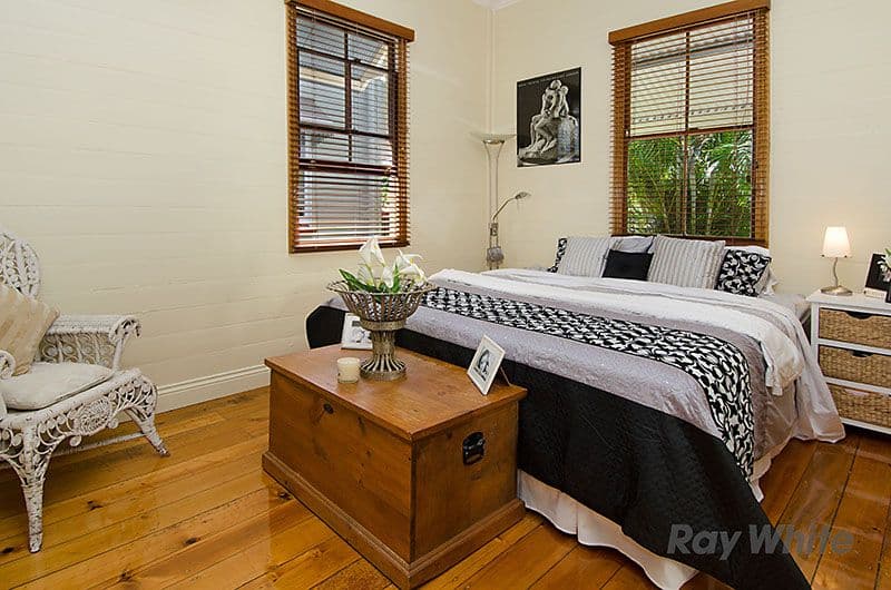 26 Garling Street, RED HILL QLD 4059, Red Hill - Thumbnail 5