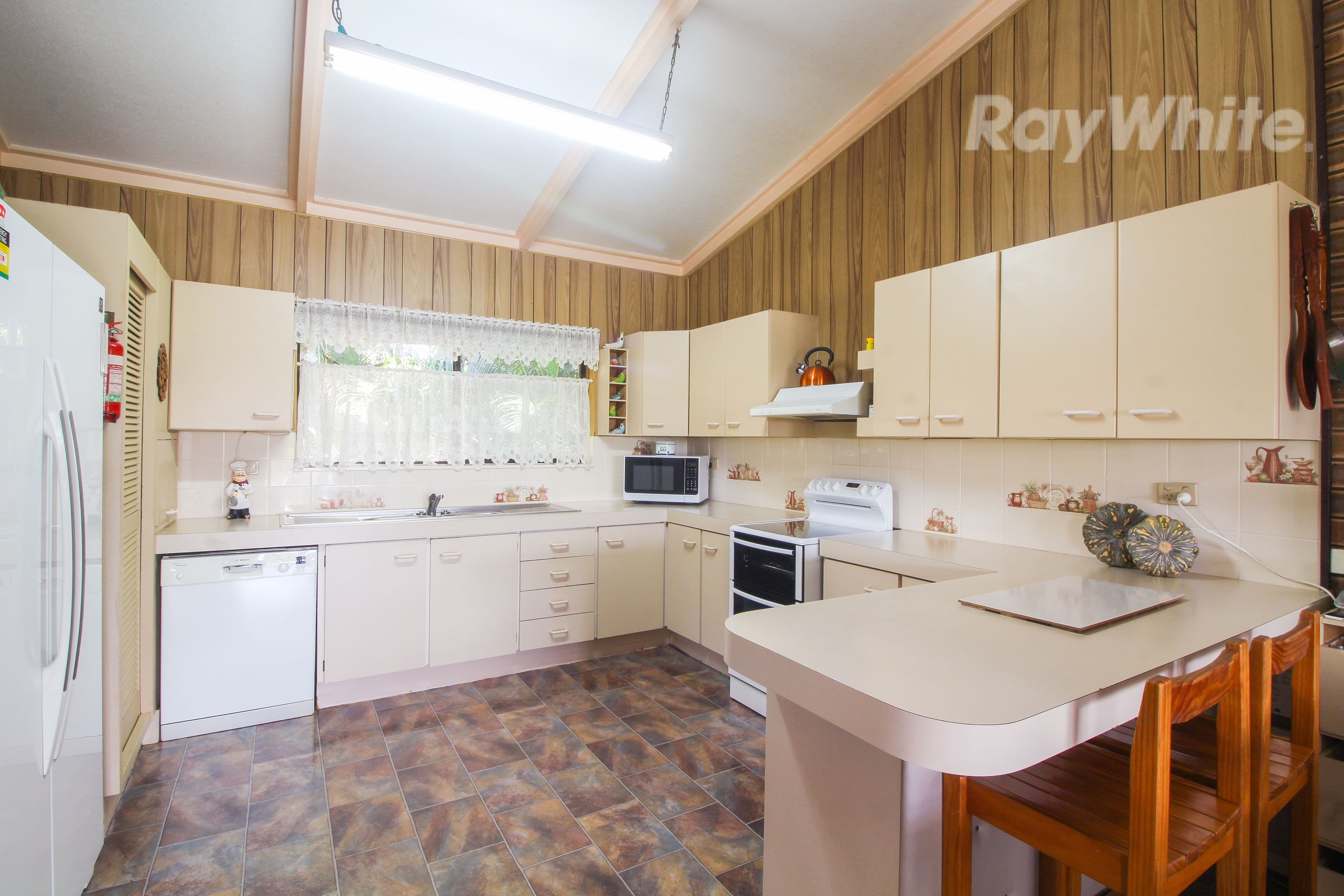 25 Drysdale Avenue, Collingwood Park QLD 4301, Collingwood Park - Thumbnail 6