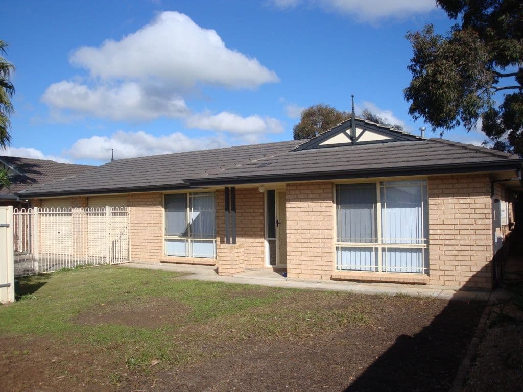 30 Carmelina Court, PARAFIELD GARDENS SA 5107, Parafield Gardens - Thumbnail 2
