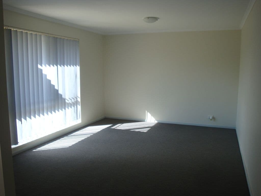 30 Carmelina Court, PARAFIELD GARDENS SA 5107, Parafield Gardens - Thumbnail 3