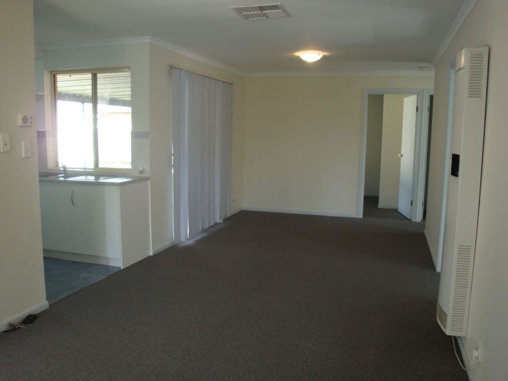 30 Carmelina Court, PARAFIELD GARDENS SA 5107, Parafield Gardens - Thumbnail 5