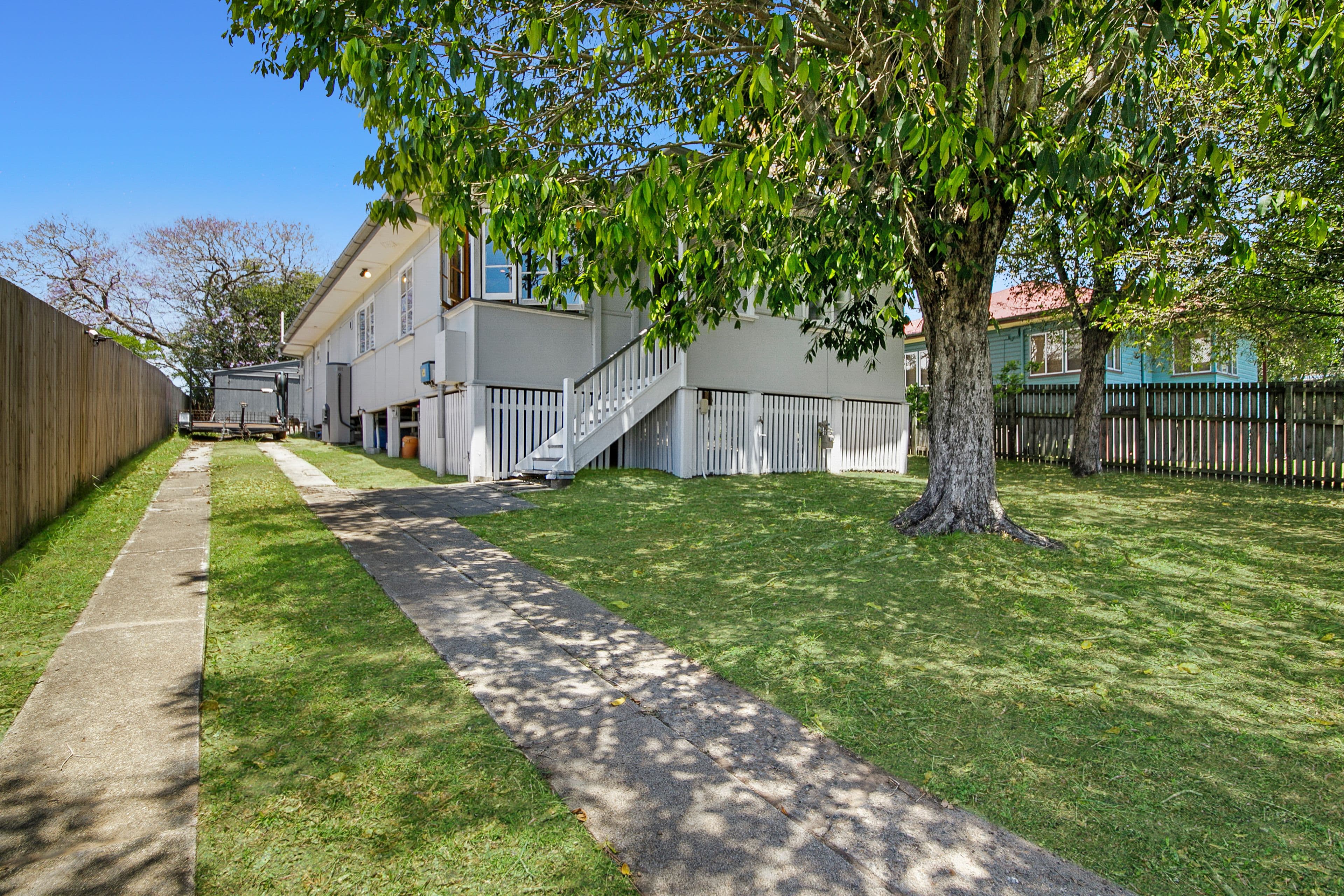 33 Mar Street, Holland Park QLD 4121, Holland Park - Thumbnail 2