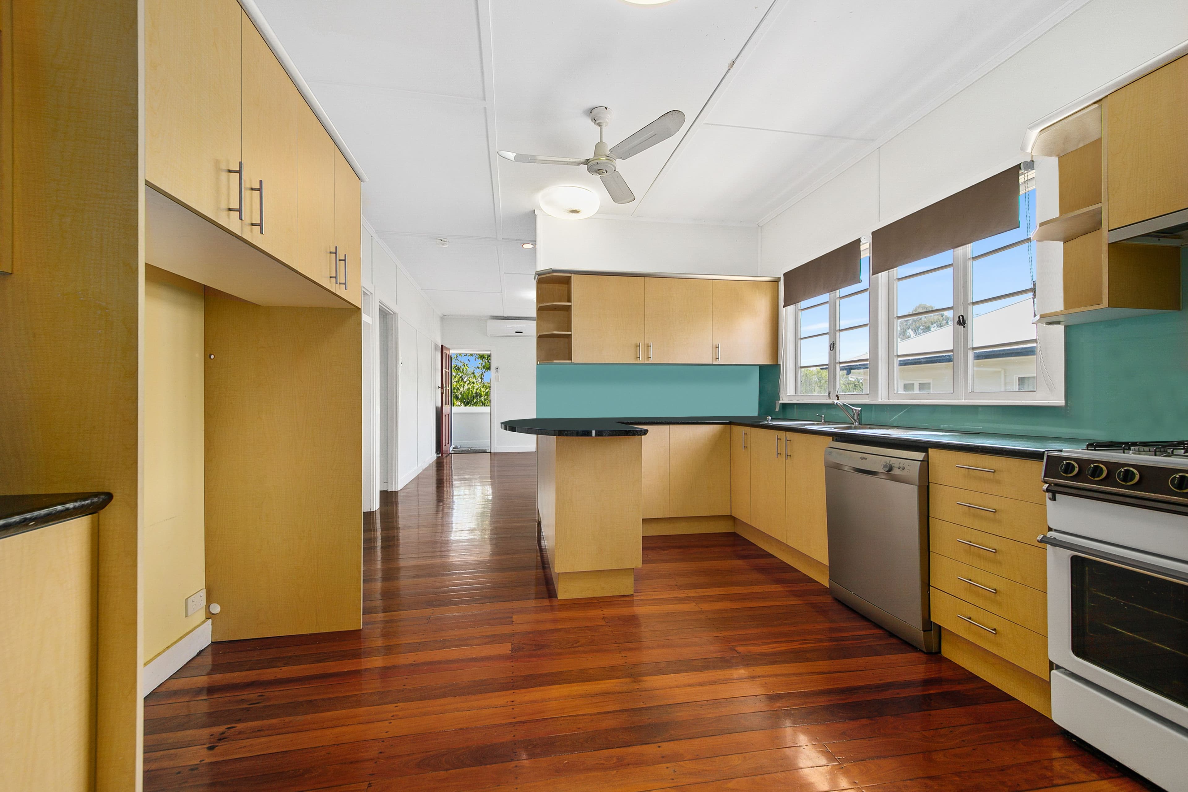 33 Mar Street, Holland Park QLD 4121, Holland Park - Thumbnail 6
