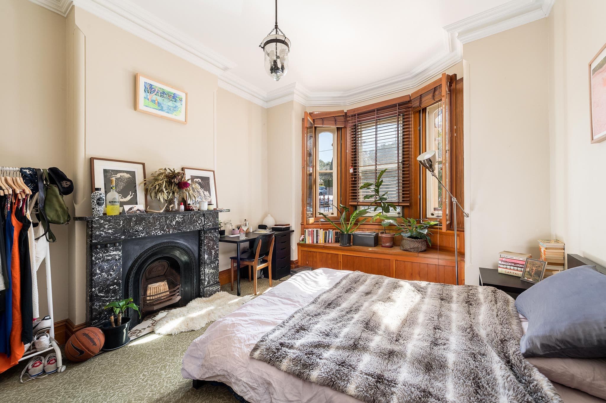 132 Newington Road, Marrickville - Thumbnail 3
