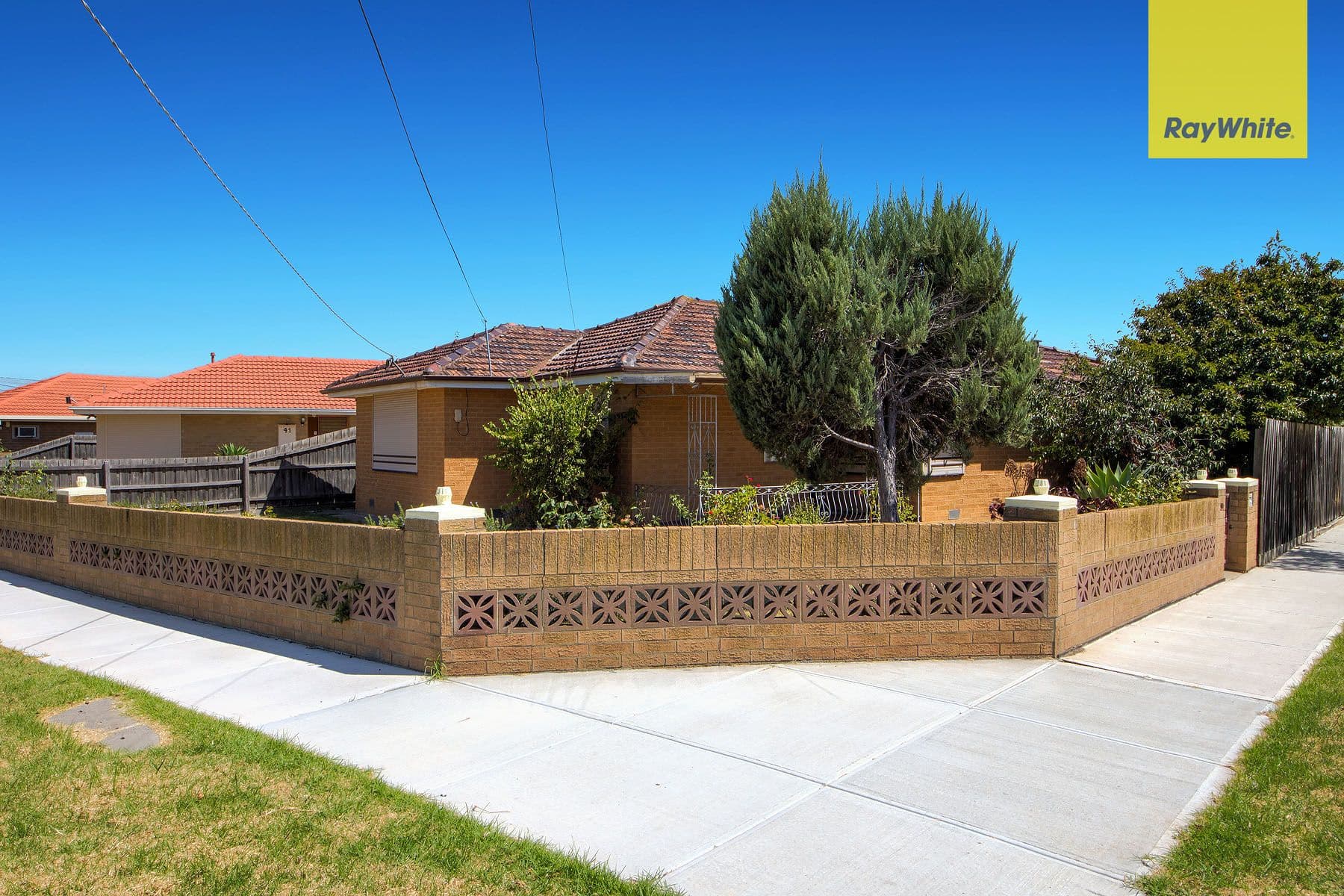43 Branston Road, St Albans VIC 3021, St Albans - Image 1