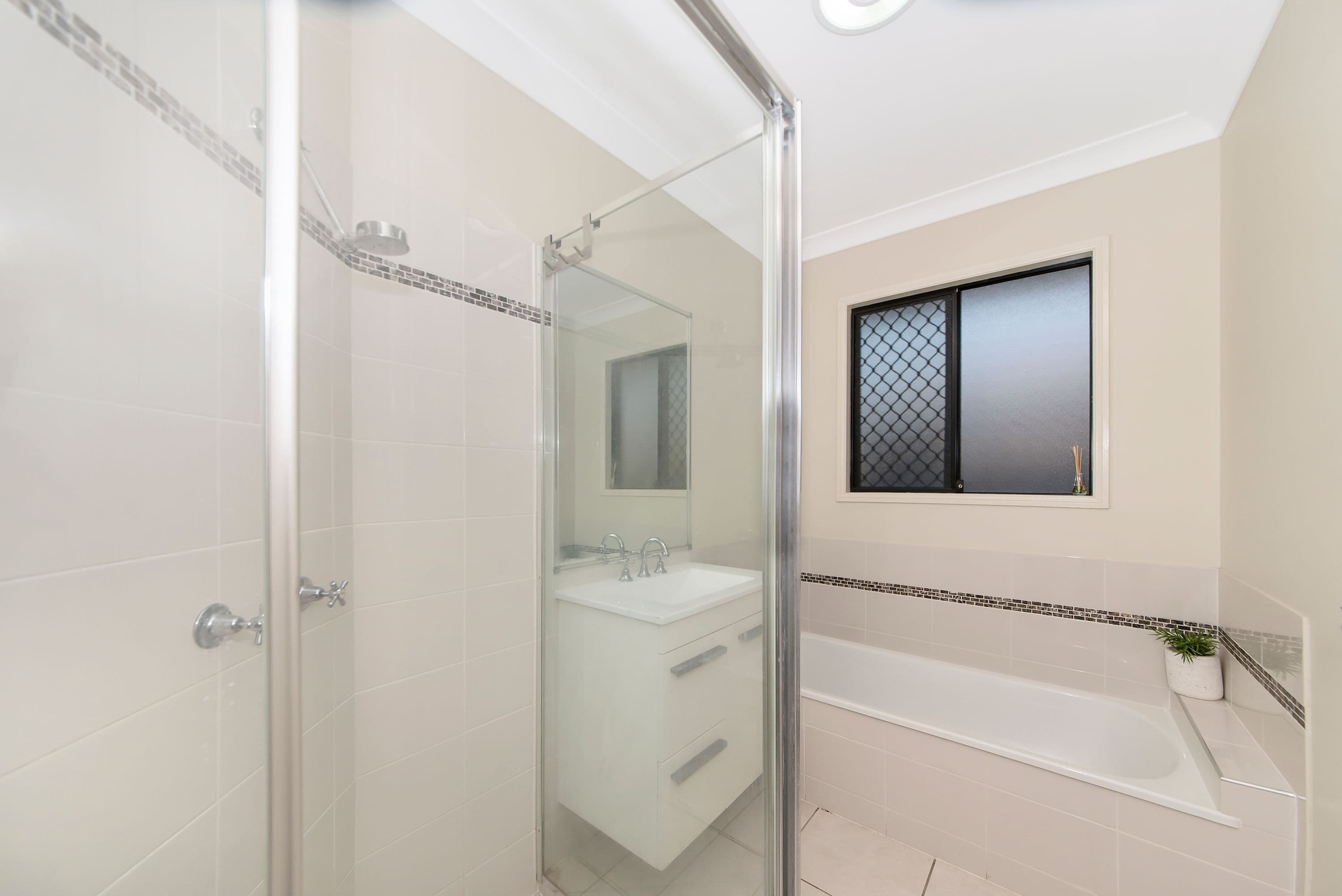 12 Sanderling Circuit, Kelso QLD 4815, Kelso - Thumbnail 7