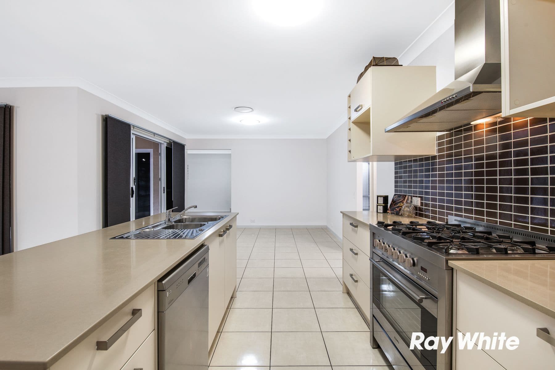 65 Nutmeg Drive, Griffin QLD 4503, Griffin - Thumbnail 8