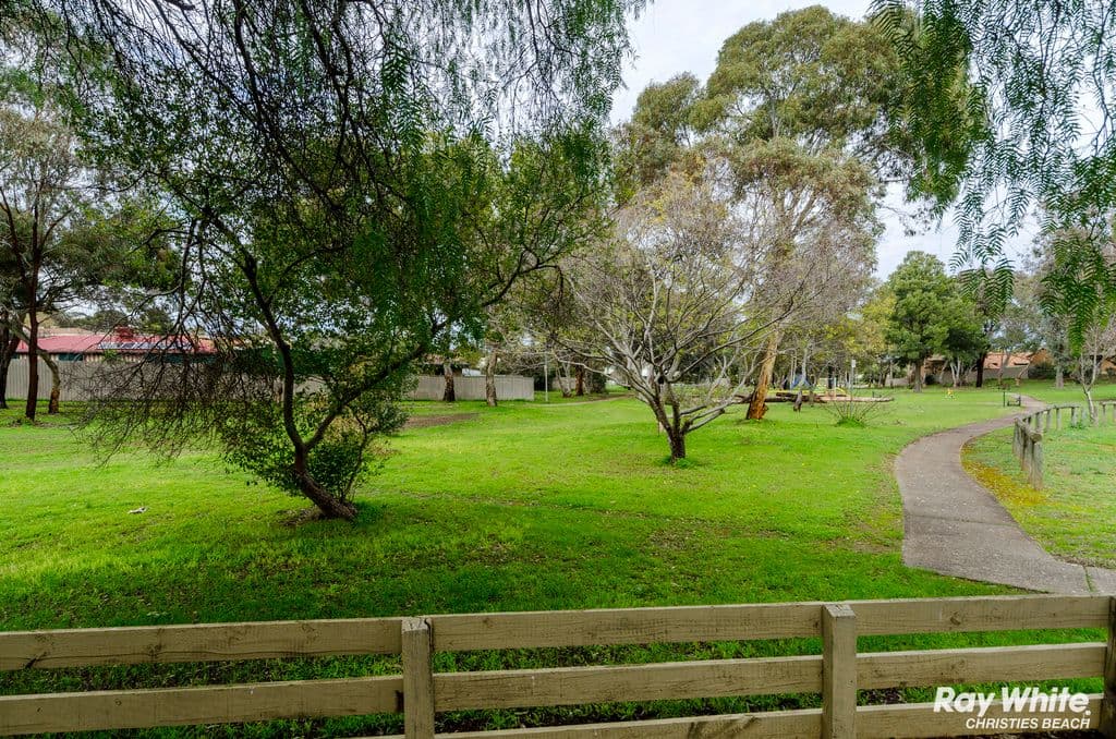9 Sherry Court, Huntfield Heights SA 5163, Huntfield Heights - Thumbnail 2