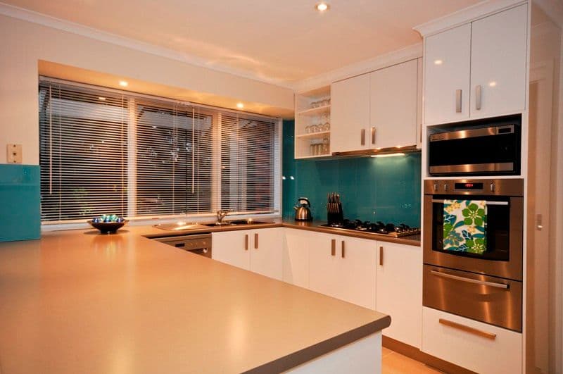 13 HIGHLEIGH Court, MOOROOLBARK VIC 3138, Mooroolbark - Thumbnail 4