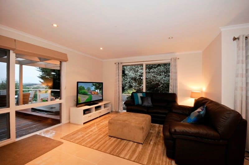 13 HIGHLEIGH Court, MOOROOLBARK VIC 3138, Mooroolbark - Thumbnail 5