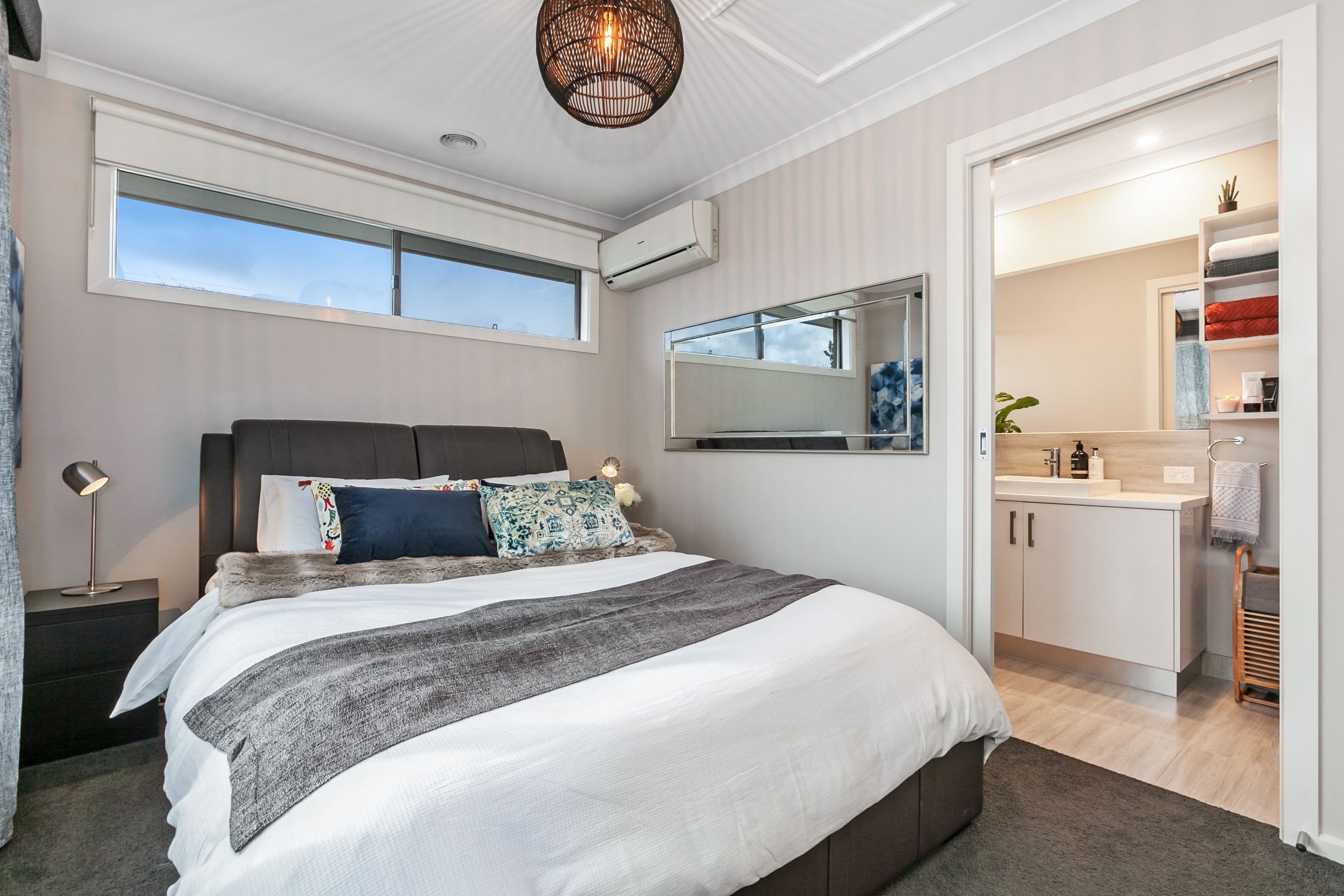 6 Eisenhower Street, Reservoir VIC 3073, Reservoir - Thumbnail 7