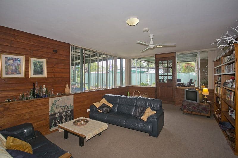 5 Brenda Road, MAIDA VALE WA 6057, Maida Vale - Thumbnail 2