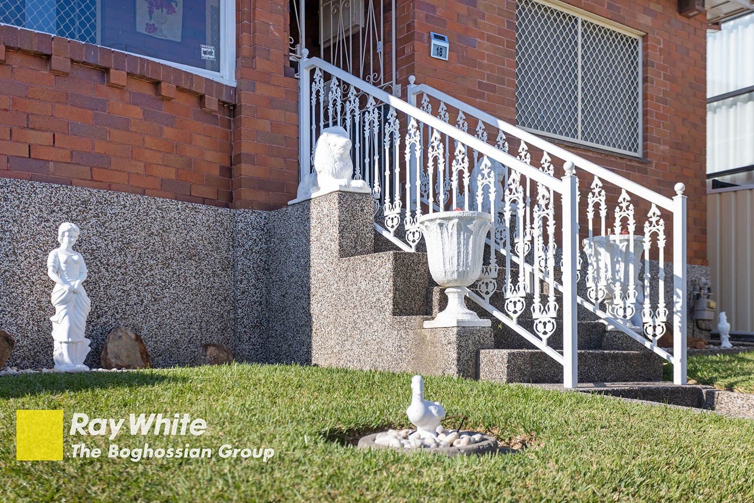 18 Banner Road, Kingsgrove NSW 2208, Kingsgrove - Thumbnail 2