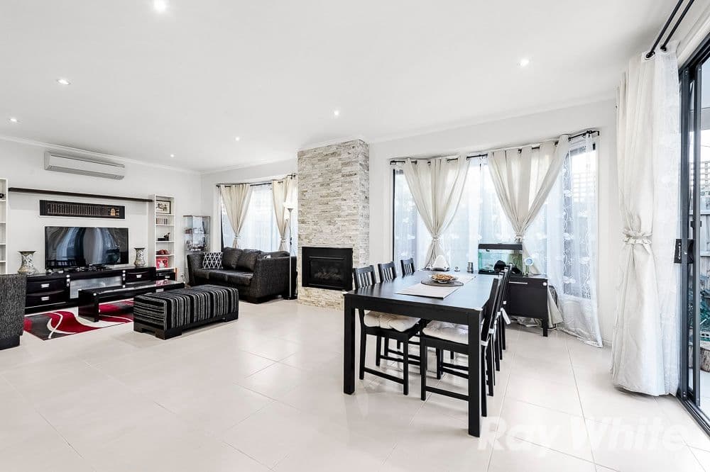 40 Wilma Avenue, Mulgrave VIC 3170, Mulgrave - Thumbnail 2