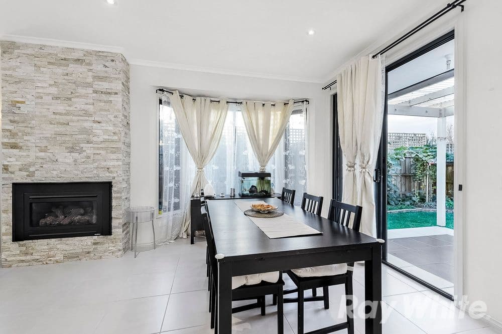 40 Wilma Avenue, Mulgrave VIC 3170, Mulgrave - Thumbnail 4