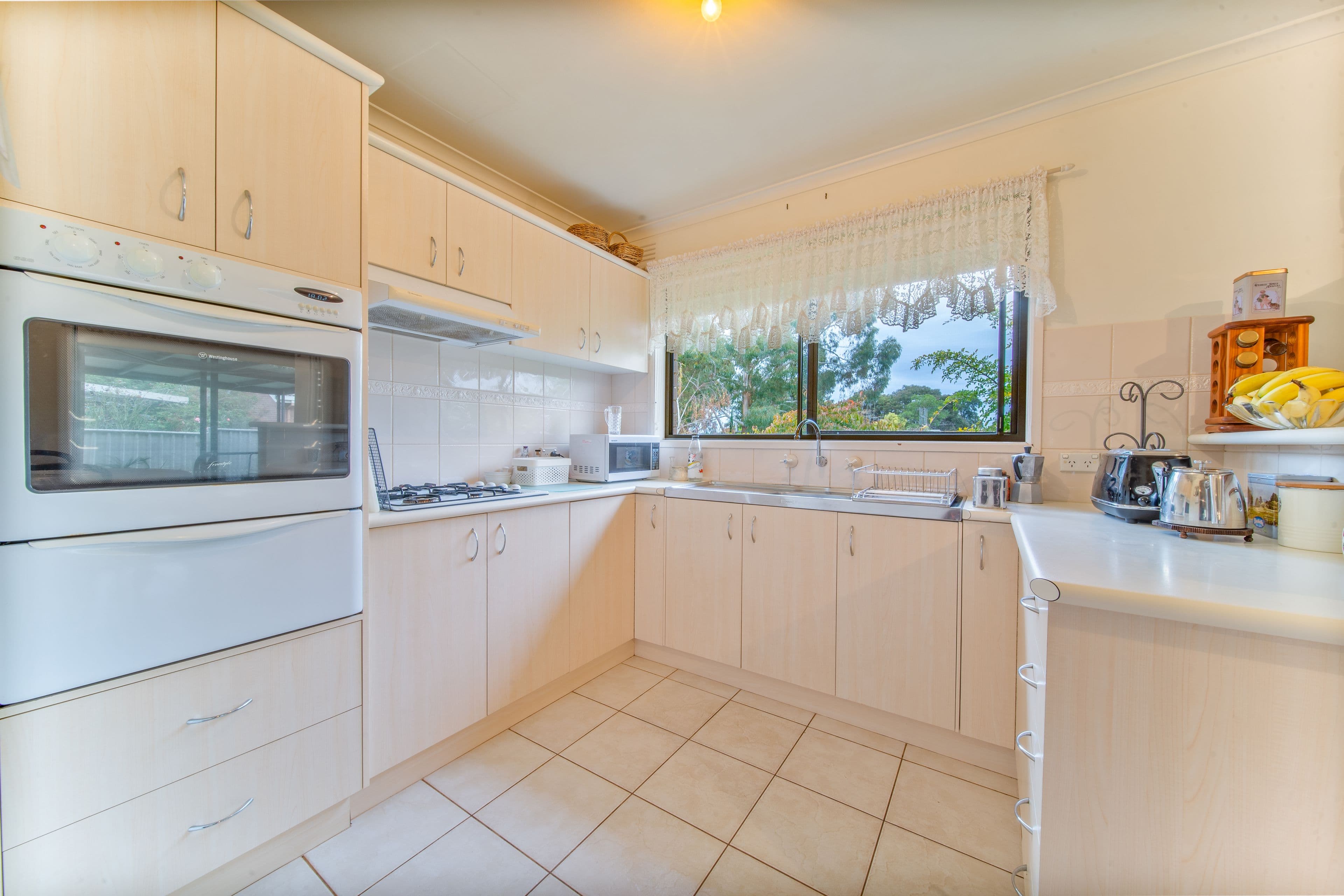 26 Pilcher Street, Strathdale VIC 3550, Strathdale - Thumbnail 3